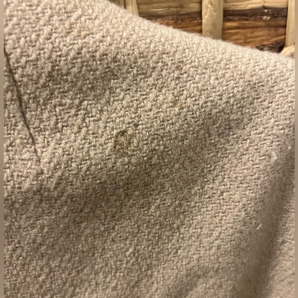 Lauren Ralph Lauren Short/Cropped Tan/Camel Button Coat in Size 2 - Picture 3 of 8